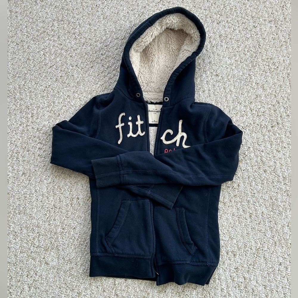 Girls Sherpa/furry Navy Blue Abercrombie and Fitch zip up jacket